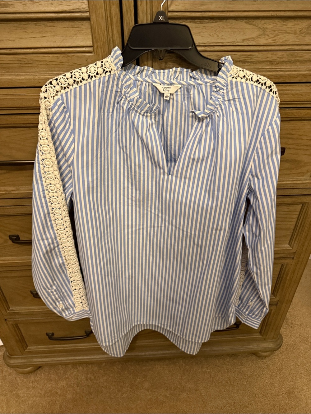 crown & ivy Blue and white Striped Lace Shoulder Blouse